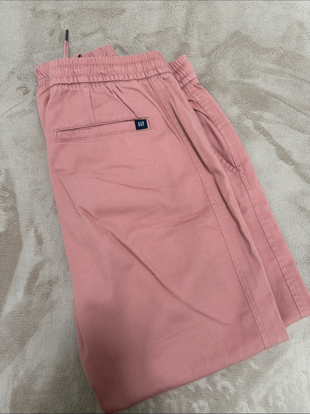 GAP Women’s Dusty Rose Elastic-Waist Athletic Shorts